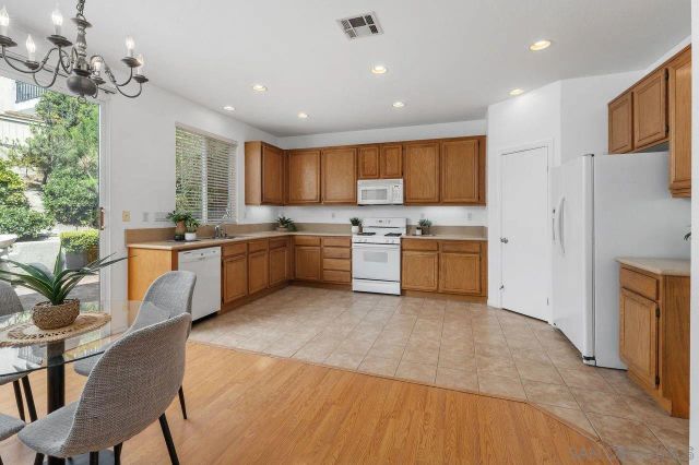 926 Bryce Canyon Ave, Chula Vista, CA 91914