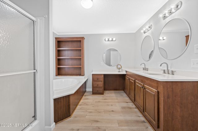 9032 COMMONWEALTH Avenue, Jacksonville, FL 32220