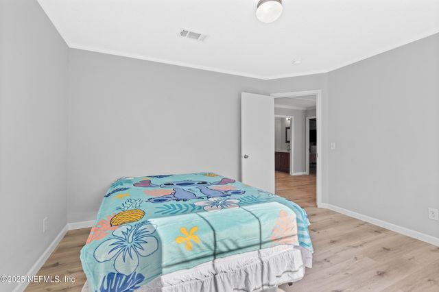 9032 COMMONWEALTH Avenue, Jacksonville, FL 32220