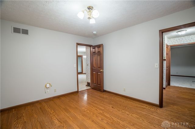 830 Pinehurst Drive, Tipp City, OH 45371