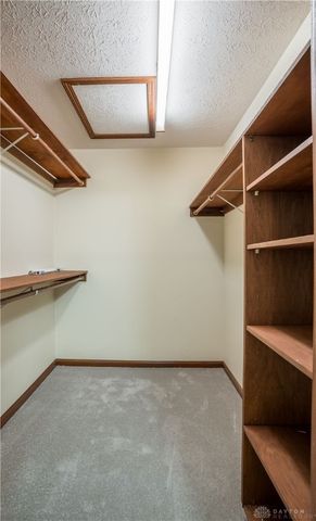 830 Pinehurst Drive, Tipp City, OH 45371