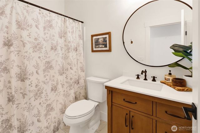 8209 Colfax Court, Maple Falls, WA 98266