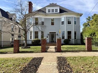 73 Ben Lomond St, Uniontown, PA 15401