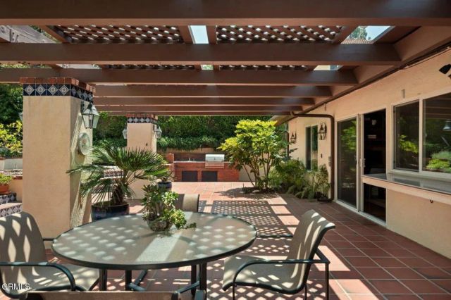 2909 Hopeton Road, La Crescenta, CA 91214