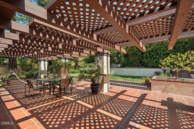 2909 Hopeton Road, La Crescenta, CA 91214