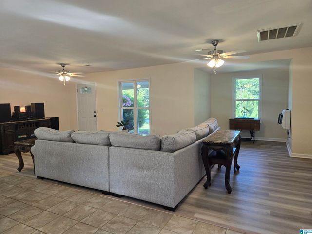 4905 COUNTY HIGHWAY 1, Cleveland, AL 35049