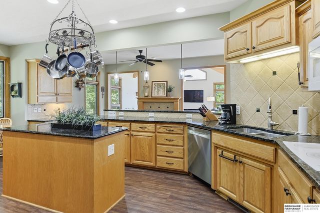 21646 Mandy Lane, Gretna, NE 68028