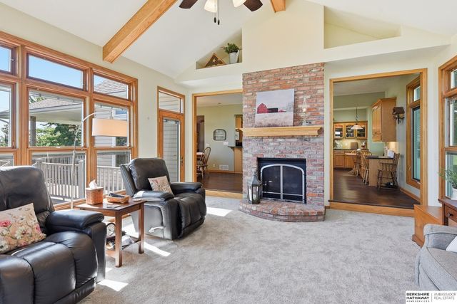 21646 Mandy Lane, Gretna, NE 68028