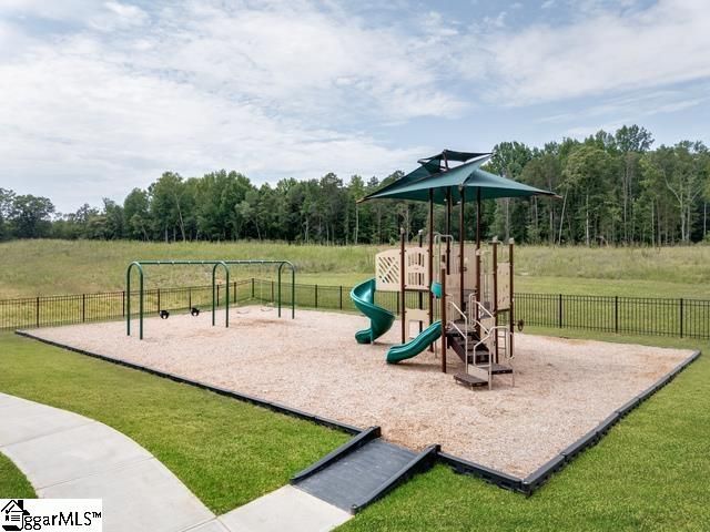 414 Golden Curl Way, Woodruff, SC 29388