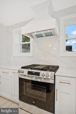 2258 BROOKFIELD AVE, Baltimore, MD 21217