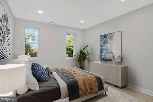 2258 BROOKFIELD AVE, Baltimore, MD 21217