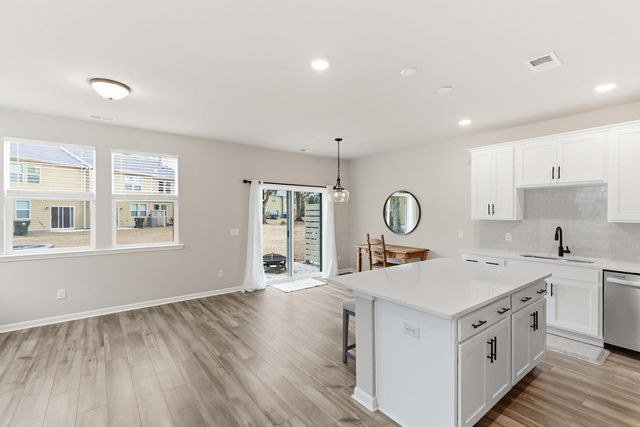 8348 Child's Cove, North Charleston, SC 29418