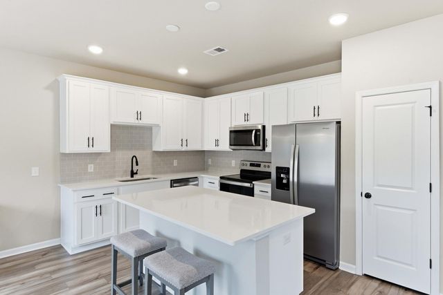 8348 Child's Cove, North Charleston, SC 29418