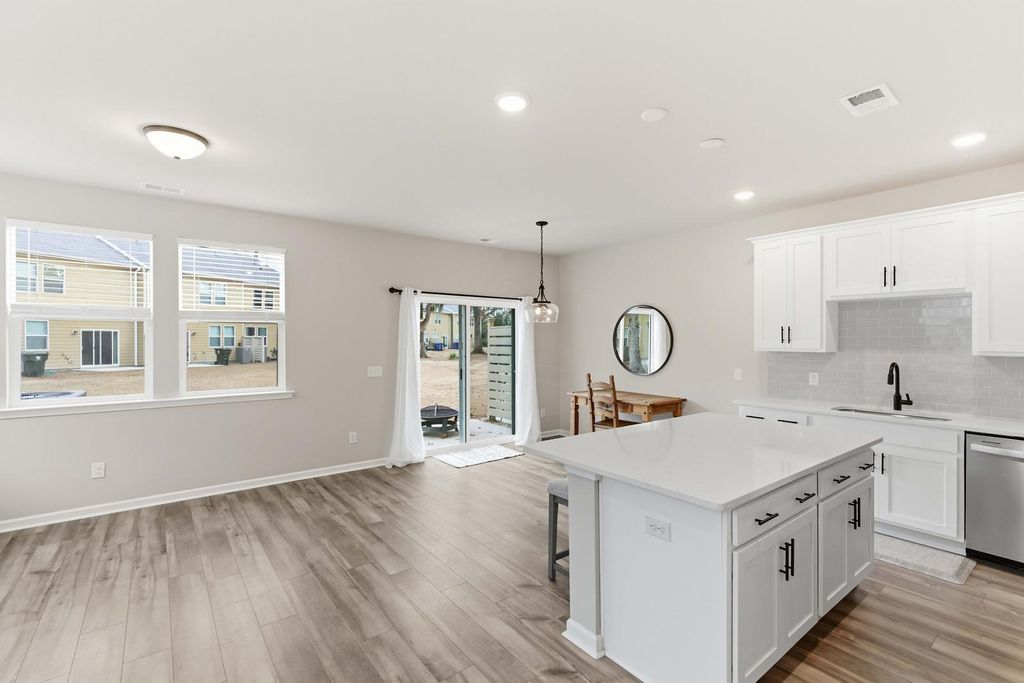 Image 12 of property listing at 8348 Child's Cove, North Charleston, SC 29418