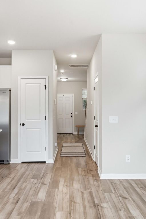 Image 22 of property listing at 8348 Child's Cove, North Charleston, SC 29418