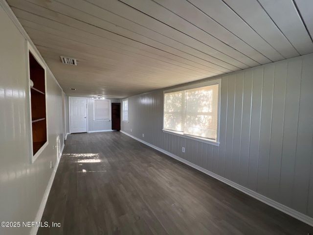 3047 W 12TH Street, Jacksonville, FL 32254