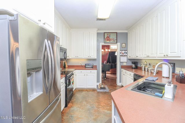 1230 Misty Lane, Terry, MS 39170