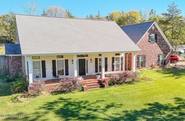 1230 Misty Lane, Terry, MS 39170