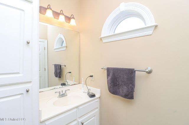 1230 Misty Lane, Terry, MS 39170