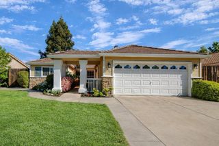 1007 Lourence Dr, Tracy, CA 95376