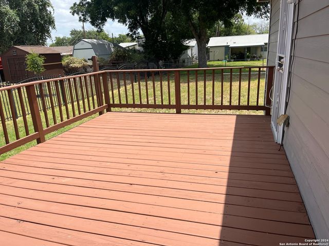 2830 CHRISTIAN DR, San Antonio, TX 78222