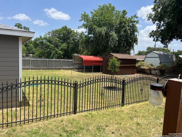 2830 CHRISTIAN DR, San Antonio, TX 78222