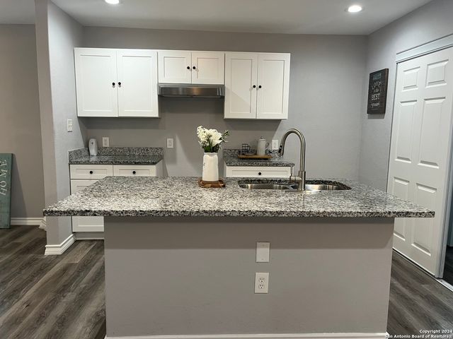 2830 CHRISTIAN DR, San Antonio, TX 78222