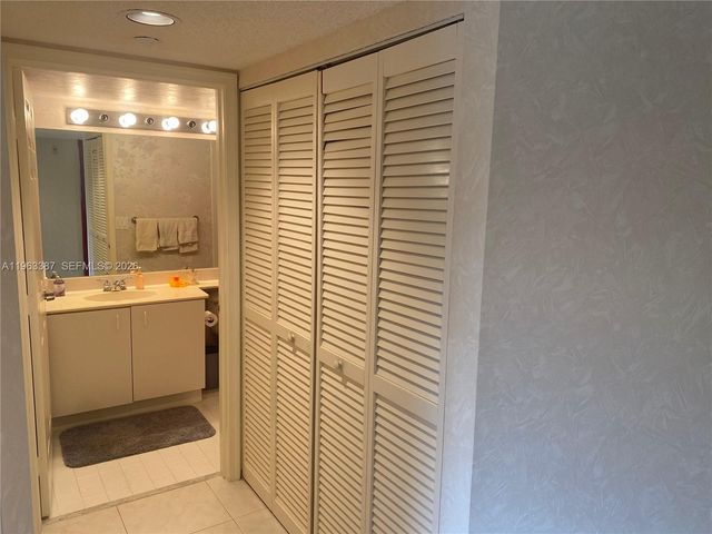 9551 Weldon Cir E314, Fort Lauderdale, FL 33321