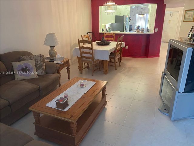 9551 Weldon Cir E314, Fort Lauderdale, FL 33321