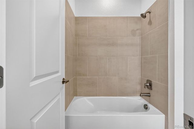 3438 Backdrop Court, Castle Rock, CO 80108