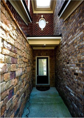 4885 Hastings Terrace, Alpharetta, GA 30005