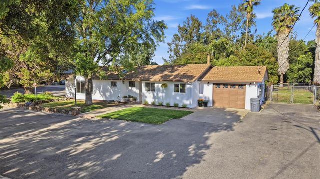 8287 Hallwood Blvd, Marysville, CA 95901