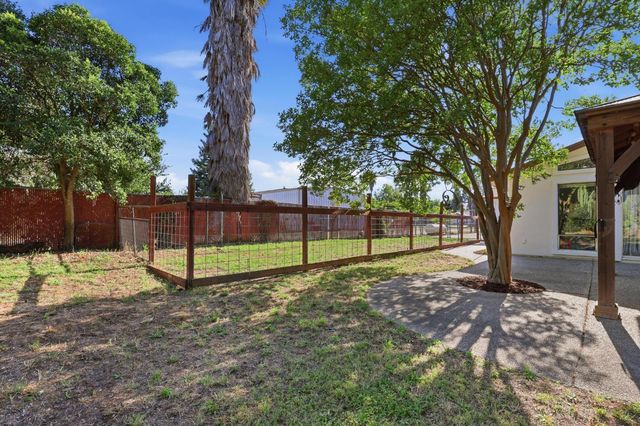 8287 Hallwood Blvd, Marysville, CA 95901