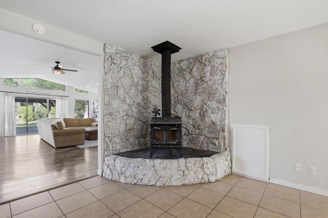 8287 Hallwood Blvd, Marysville, CA 95901