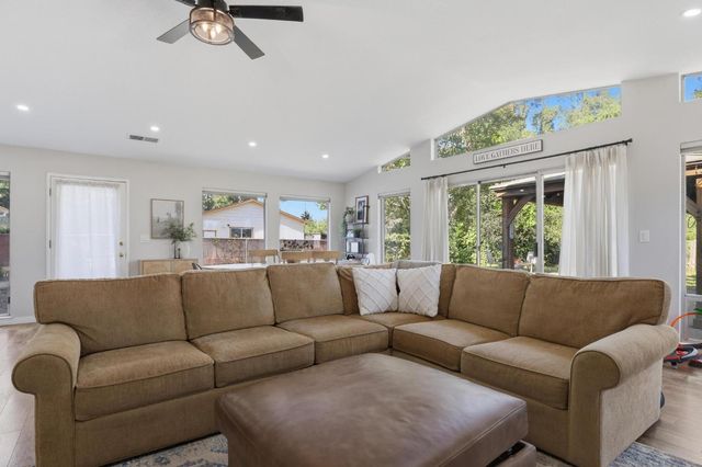 8287 Hallwood Blvd, Marysville, CA 95901
