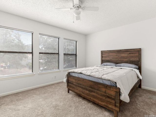 13042 Maple Park, San Antonio, TX 78249