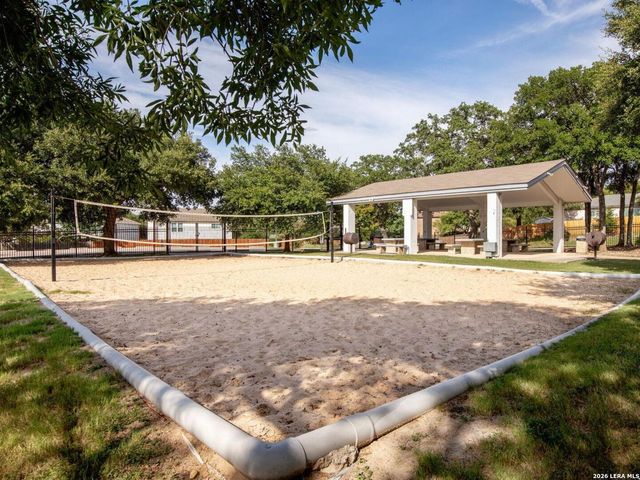 13042 Maple Park, San Antonio, TX 78249