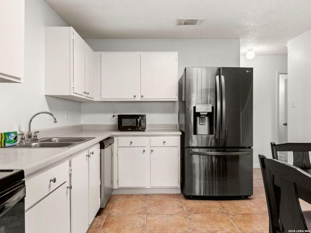 13042 Maple Park, San Antonio, TX 78249