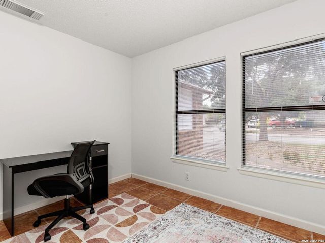 13042 Maple Park, San Antonio, TX 78249