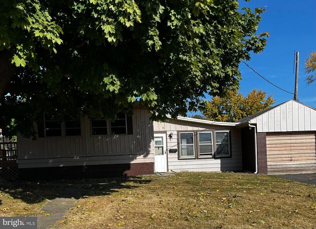 2421 MIFFLIN ST, Lebanon, PA 17046