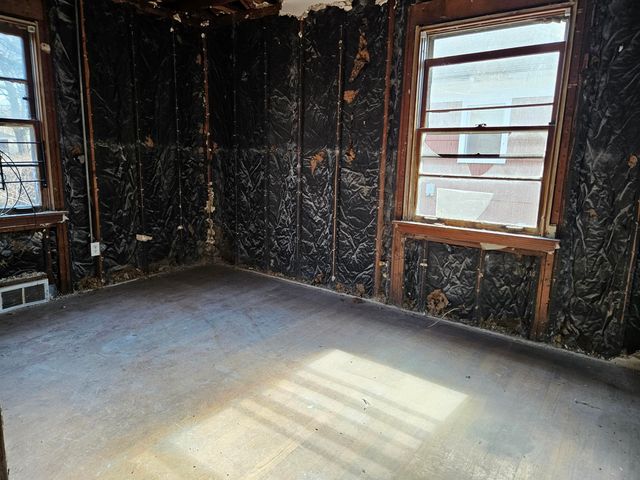 4383 Monroe Street, Gary, IN 46408