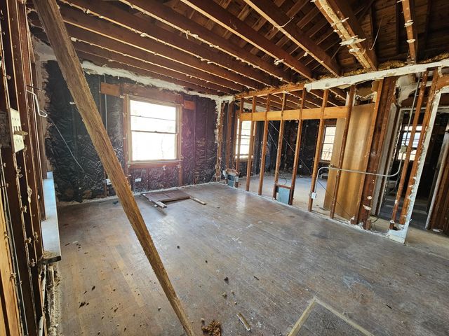 4383 Monroe Street, Gary, IN 46408