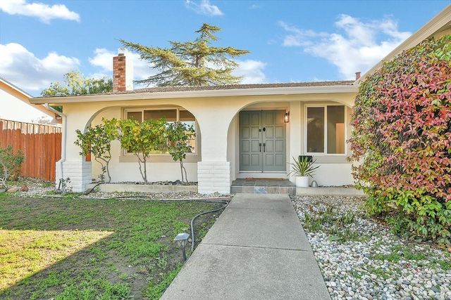 2342 Platt Drive, Martinez, CA 94553