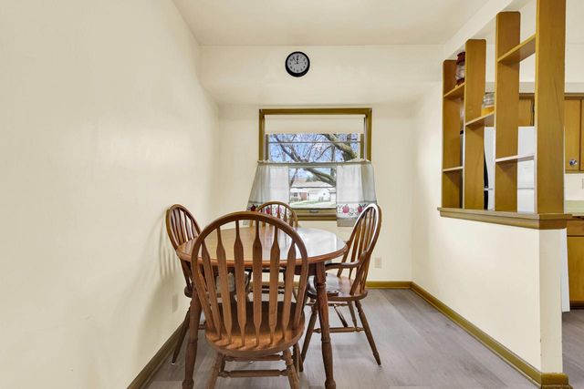 1504 W Leroy AVENUE, Milwaukee, WI 53221