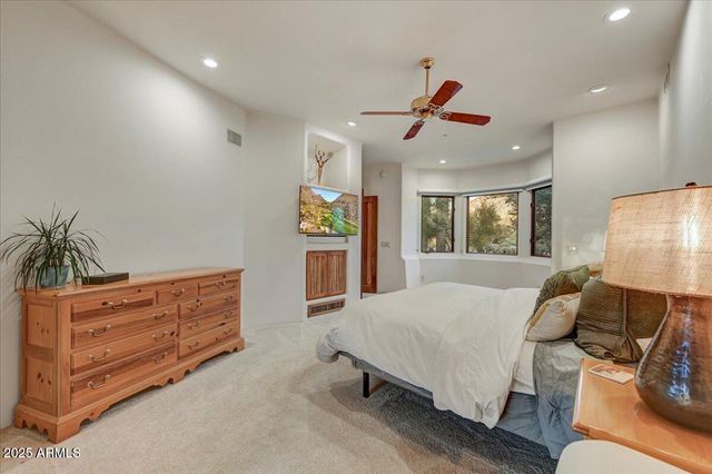 35078 N SOPHORA Drive, Carefree, AZ 85377