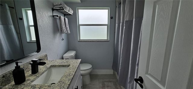 251 SE 46th ST, Cape Coral, FL 33904
