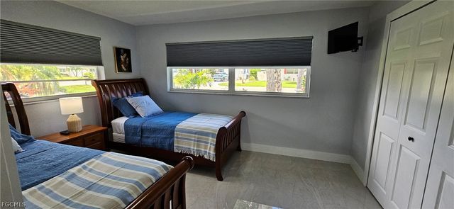 251 SE 46th ST, Cape Coral, FL 33904