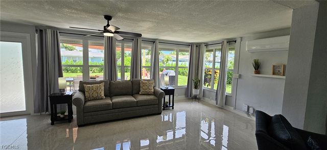 251 SE 46th ST, Cape Coral, FL 33904