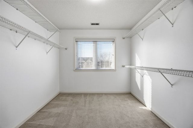 2025 Newcastle Road, Marion, IA 52302