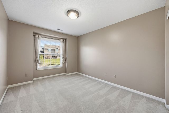 2025 Newcastle Road, Marion, IA 52302